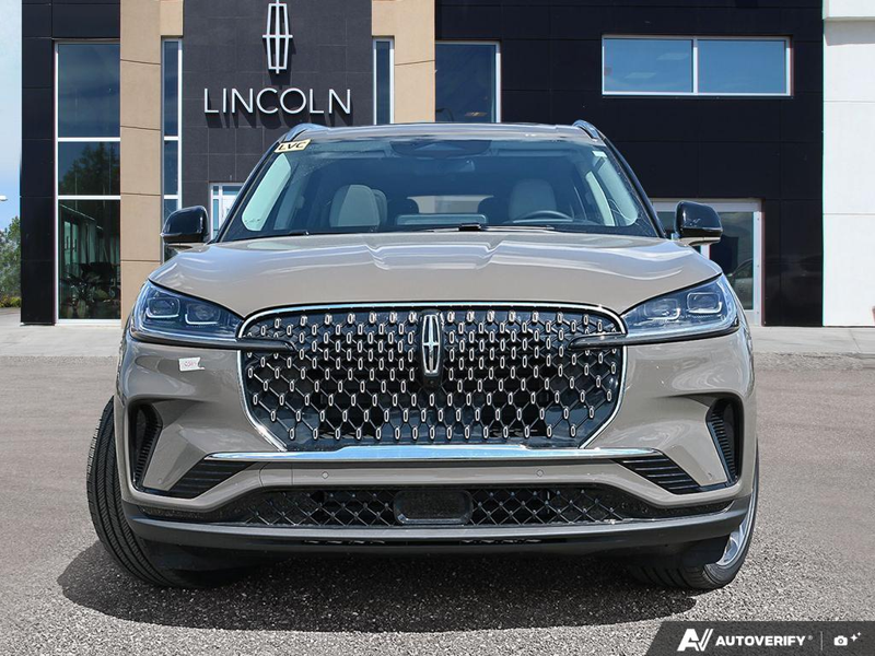 NEW 2026 Lincoln Aviator Reserve - Harbor Gray Met Cc Exterior / LIGHT SPACE GRAY PREM LEATHER Interior - $91,469 - Stock #E60718 - VIN 5LM5J7XC3TGL18517 - Photo 2