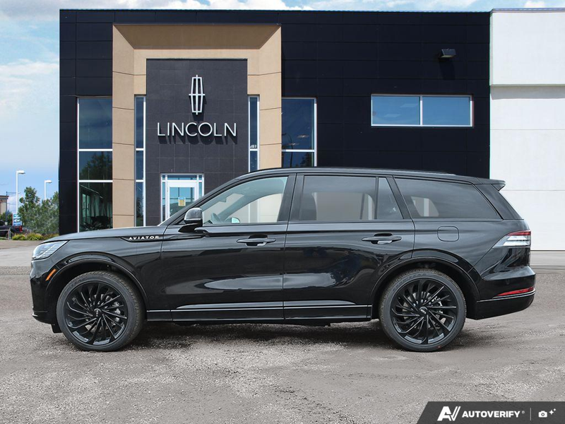 NEW 2026 Lincoln Aviator Reserve - Infinite Black Metallic Exterior / HOT CHOCOLATE PREM LTHR Interior - $98,944 - Stock #E60640 - VIN 5LM5J7XC9TGL16870 - Photo 3
