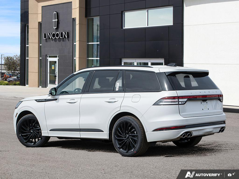 NEW 2026 Lincoln Aviator Reserve - Pristine White Metallic Tri-coat Exterior / HOT CHOCOLATE PREM LTHR Interior - $94,214 - Stock #E60213 - VIN 5LM5J7XC5TGL08944 - Photo 4