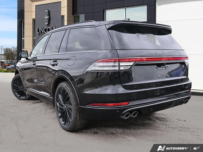 NEW 2026 Lincoln Aviator Reserve - Infinite Black Metallic Exterior / HOT CHOCOLATE PREM LTHR Interior - $98,944 - Stock #E60640 - VIN 5LM5J7XC9TGL16870 - Photo 4
