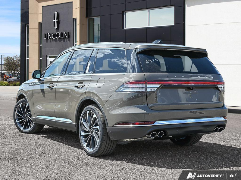 NEW 2026 Lincoln Aviator Reserve - Harbor Gray Met Cc Exterior / LIGHT SPACE GRAY PREM LEATHER Interior - $91,469 - Stock #E60718 - VIN 5LM5J7XC3TGL18517 - Photo 4