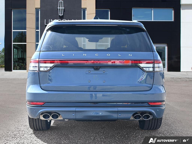 NEW 2026 Lincoln Aviator Reserve - Whisper Blue Metallic Clearcoat Exterior / ONYX PREM LEATHER Interior - $92,500 - Stock #E60974 - VIN 5LM5J7XC8TGL25012 - Photo 5