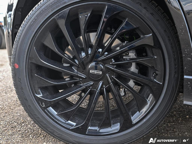 NEW 2026 Lincoln Aviator Reserve - Infinite Black Metallic Exterior / HARVEST BRONZE LEATHER Interior - $101,644 - Stock #E60697 - VIN 5LM5J7XC2TGL19108 - Photo 6
