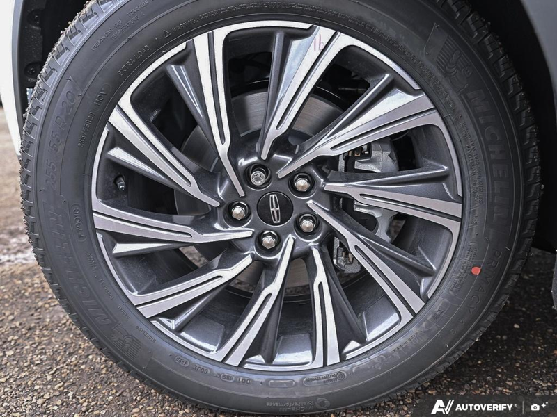 NEW 2026 Lincoln Aviator Premiere - Pristine White Metallic Tri-coat Exterior / ONYX, LINCOLN SOFT TOUCH HEATED/VENTILATED COMFORT SEATS Interior - $77,826 - Stock #E60669 - VIN 5LM5J6XC0TGL17402 - Photo 6
