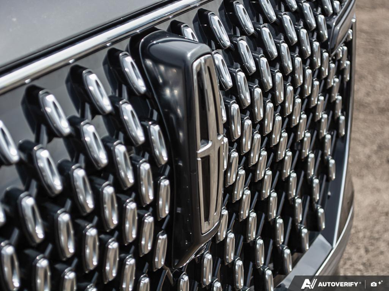NEW 2026 Lincoln Aviator Reserve - Infinite Black Metallic Exterior / HOT CHOCOLATE PREM LTHR Interior - $90,944 - Stock #E60304 - VIN 5LM5J7XC4TGL12502 - Photo 9