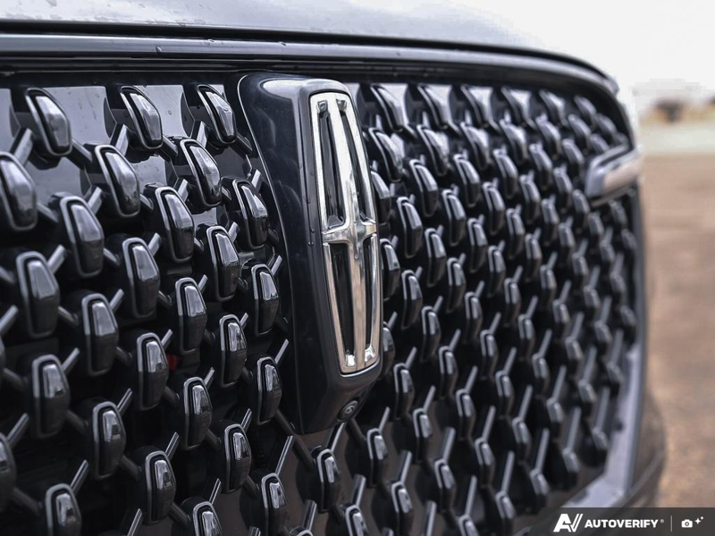 NEW 2026 Lincoln Aviator Reserve - Infinite Black Metallic Exterior / HOT CHOCOLATE PREM LTHR Interior - $98,944 - Stock #E60640 - VIN 5LM5J7XC9TGL16870 - Photo 9