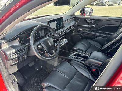 USED 2026 Lincoln Corsair Reserve - EBONY, PREMIUM LEATHER-TRIMMED HEATED/VENTILATED CAPTAIN'S CHAIR Interior - $65,933 - Stock #EP4725 - VIN 5LMCJ2DA2TUL00024