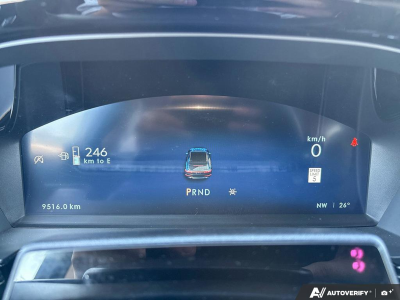 USED 2026 Lincoln Corsair Reserve - Red Carpet Metallic Tinted Clearcoat Exterior / EBONY, PREMIUM LEATHER-TRIMMED HEATED/VENTILATED CAPTAIN'S CHAIR Interior - $64,955 - Stock #EP4725 - VIN 5LMCJ2DA2TUL00024 - Photo 15