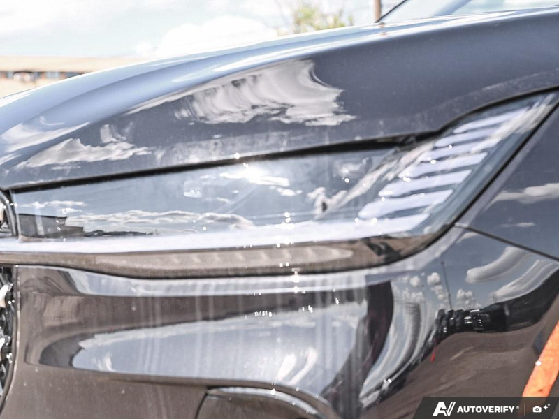 NEW 2026 Lincoln Nautilus Premiere - Infinite Black Metallic Exterior / MEDIUM LIGHT SPACE GRAY, LINCOLN SOFT TOUCH HEATED FRONT CAPTAIN Interior - $62,334 - Stock #E60737 - VIN 5LMPJ8JA4TJ049694 - Photo 10