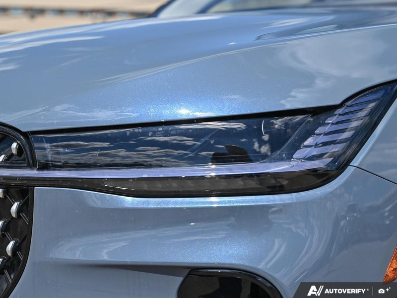 NEW 2026 Lincoln Nautilus Premiere - Whisper Blue Metallic Clearcoat Exterior / ONYX BLACK, LINCOLN SOFT TOUCH HEATED FRONT CAPTAIN'S CHAIRS Interior - $67,184 - Stock #E60726 - VIN 5LMPJ8JA9TJ049688 - Photo 10