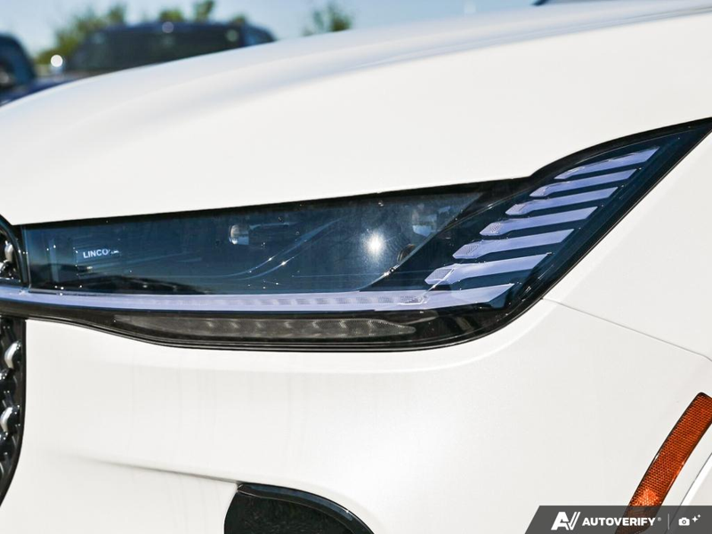 NEW 2026 Lincoln Nautilus Reserve - White Platinum Metallic Tri-coat Exterior / MEDIUM LIGHT SPACE GRAY, PREM LTHR-TRIMMED HTD/VENTILATED CAPTAI Interior - $66,309 - Stock #E60824 - VIN 5LMPJ8KA4TJ058023 - Photo 10