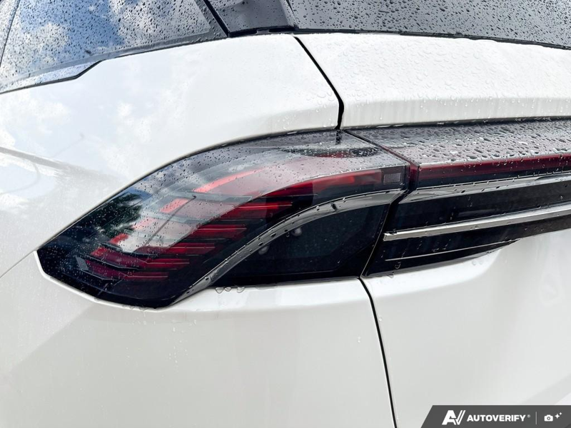 DEMO 2026 Lincoln Nautilus Premiere - White Platinum Metallic Tri-coat Exterior / MEDIUM LIGHT SPACE GRAY, LINCOLN SOFT TOUCH HEATED FRONT CAPTAIN Interior - $64,088 - Stock #E60744 - VIN 5LMPJ8JA7TJ053738 - Photo 11