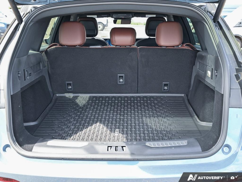 NEW 2026 Lincoln Nautilus Reserve - Whisper Blue Metallic Clearcoat Exterior / HOT CHOCOLATE, PREMIUM LEATHER-TRIMMED Interior - $79,093 - Stock #E60614 - VIN 5LMPJ8KA9TJ041430 - Photo 11
