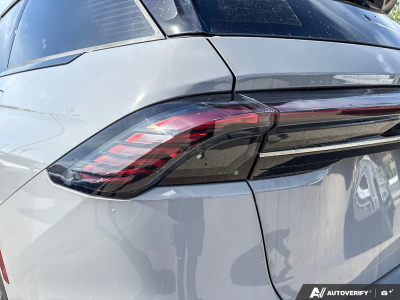 DEMO 2026 Lincoln Nautilus Premiere - Gray Matter Met Cc Exterior / ONYX BLACK, LINCOLN SOFT TOUCH HEATED FRONT CAPTAIN'S CHAIRS Interior - $60,284 - Stock #E60741 - VIN 5LMPJ8JA5TJ052054 - Photo 11