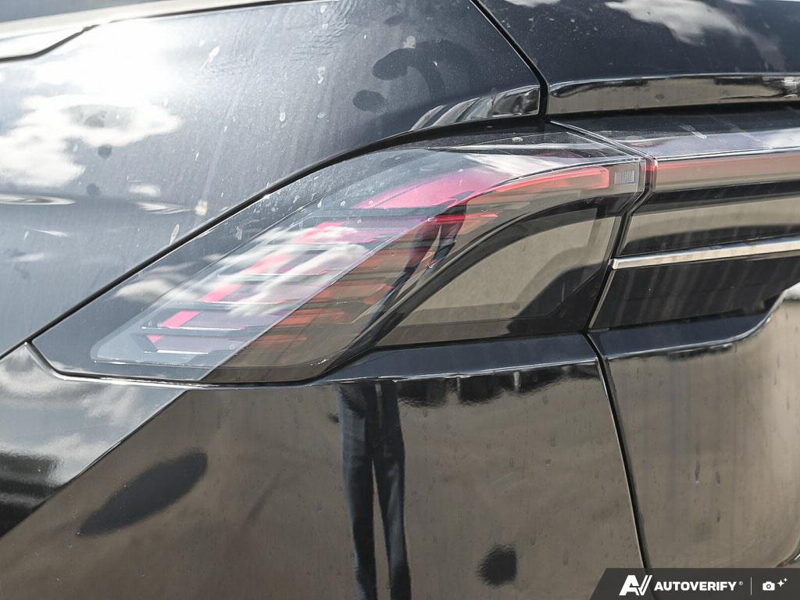 NEW 2026 Lincoln Nautilus Premiere - Infinite Black Metallic Exterior / MEDIUM LIGHT SPACE GRAY, LINCOLN SOFT TOUCH HEATED FRONT CAPTAIN Interior - $62,334 - Stock #E60737 - VIN 5LMPJ8JA4TJ049694 - Photo 12