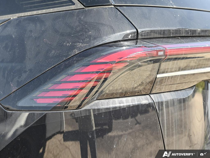 NEW 2026 Lincoln Nautilus Premiere Hybrid - Infinite Black Metallic Clearcoat Exterior / BLACK ONYX, LINCOLN SOFT TOUCH HEATED FRONT CAPTAIN'S CHAIRS Interior - $72,155 - Stock #E61029 - VIN 5LMPJ8J43TJ065931 - Photo 12