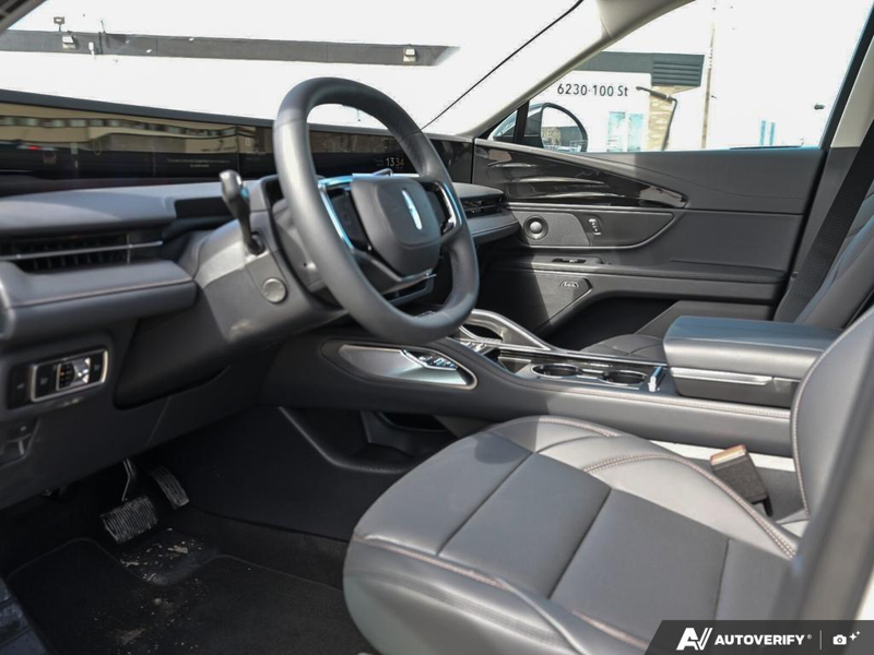 DEMO 2026 Lincoln Nautilus Premiere - Gray Matter Met Cc Exterior / ONYX BLACK, LINCOLN SOFT TOUCH HEATED FRONT CAPTAIN'S CHAIRS Interior - $68,153 - Stock #E60347 - VIN 5LMPJ8JA3TJ034846 - Photo 13