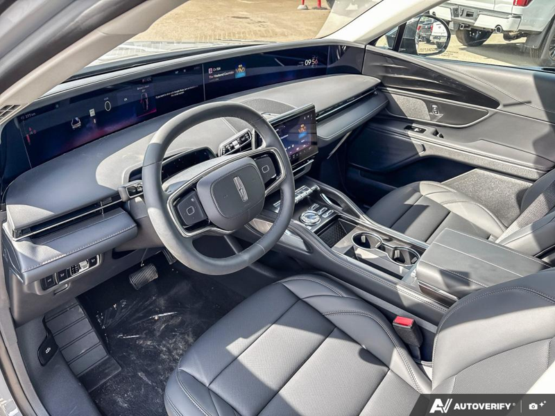 DEMO 2026 Lincoln Nautilus Premiere - Gray Matter Met Cc Exterior / ONYX BLACK, LINCOLN SOFT TOUCH HEATED FRONT CAPTAIN'S CHAIRS Interior - $60,284 - Stock #E60741 - VIN 5LMPJ8JA5TJ052054 - Photo 13