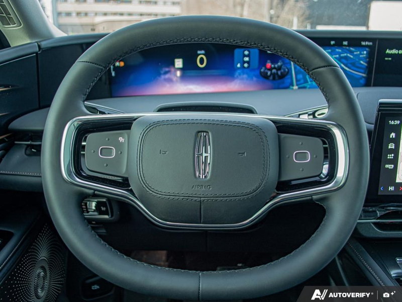 NEW 2026 Lincoln Nautilus Reserve - Infinite Black Metallic Exterior / BLACK ONYX/GREY PREM LEATHER SEATS Interior - $78,159 - Stock #E60149 - VIN 5LMPJ8KA3TJ017608 - Photo 14