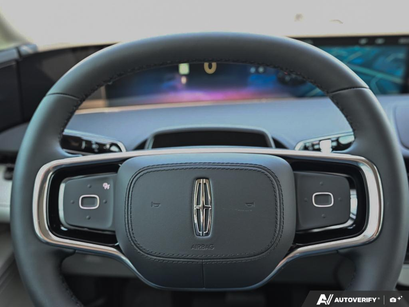 NEW 2026 Lincoln Nautilus Premiere - White Platinum Metallic Tri-coat Exterior / MEDIUM LIGHT SPACE GRAY, LINCOLN SOFT TOUCH HEATED FRONT CAPTAIN Interior - $62,238 - Stock #E60827 - VIN 5LMPJ8JA0TJ057047 - Photo 14