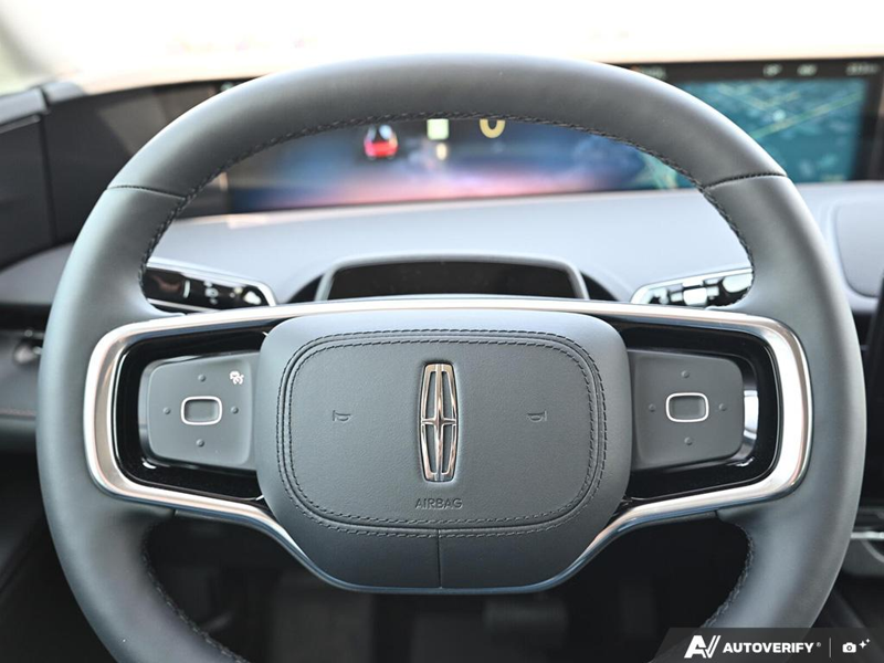 NEW 2026 Lincoln Nautilus Premiere - Red Carpet Exterior / ONYX BLACK, LINCOLN SOFT TOUCH HEATED FRONT CAPTAIN'S CHAIRS Interior - $60,434 - Stock #E60813 - VIN 5LMPJ8JA3TJ059388 - Photo 14