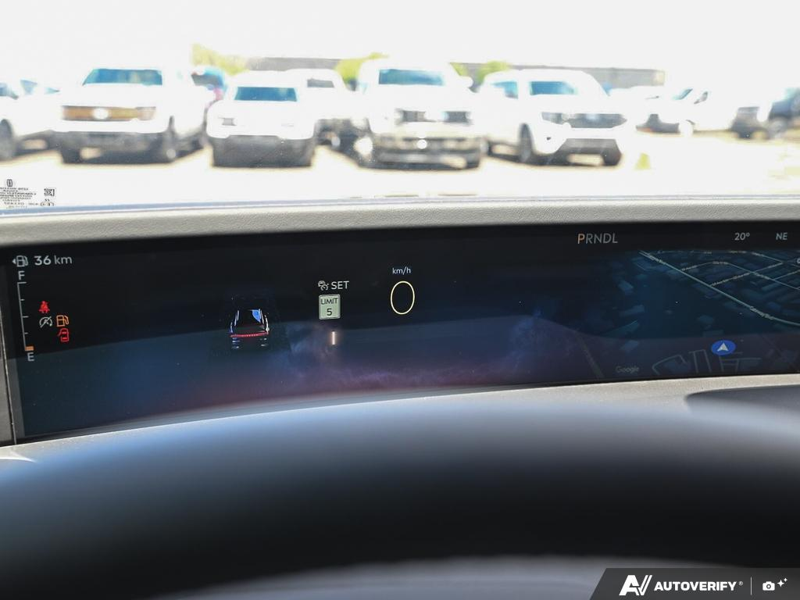NEW 2026 Lincoln Nautilus Premiere - Infinite Black Metallic Exterior / ONYX BLACK, LINCOLN SOFT TOUCH HEATED FRONT CAPTAIN'S CHAIRS Interior - $61,305 - Stock #E60622 - VIN 5LMPJ8JA2TJ046793 - Photo 15