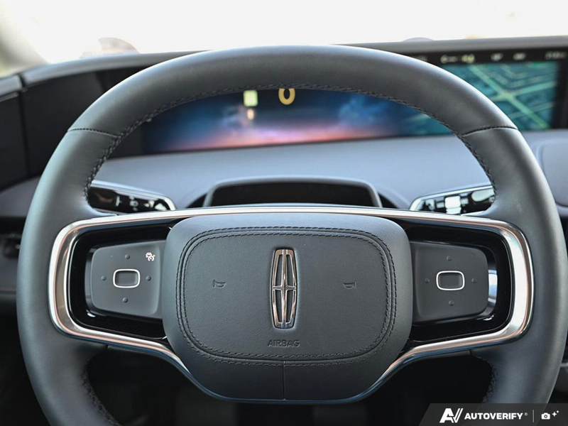 NEW 2026 Lincoln Nautilus Reserve - Red Carpet Exterior / BLACK ONYX/GREY PREM LEATHER SEATS Interior - $74,331 - Stock #E60825 - VIN 5LMPJ8KA1TJ061641 - Photo 14