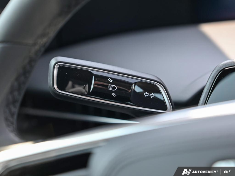 NEW 2026 Lincoln Nautilus Reserve - Red Carpet Exterior / BLACK ONYX/GREY PREM LEATHER SEATS Interior - $79,094 - Stock #E60812 - VIN 5LMPJ8KA3TJ061334 - Photo 16