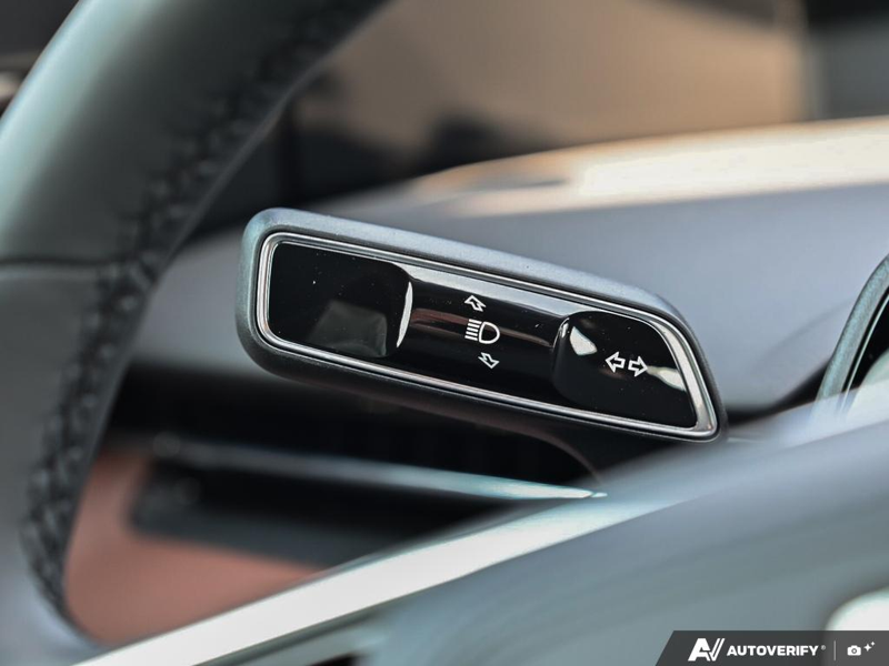 NEW 2026 Lincoln Nautilus Reserve - White Platinum Metallic Tri-coat Exterior / HOT CHOCOLATE, PREMIUM LEATHER-TRIMMED Interior - $79,094 - Stock #E60814 - VIN 5LMPJ8KA6TJ058251 - Photo 16