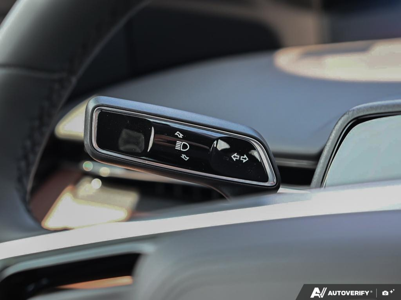 NEW 2026 Lincoln Nautilus Reserve - Gray Matter Met Cc Exterior / HOT CHOCOLATE, PREMIUM LEATHER-TRIMMED Interior - $79,094 - Stock #E60818 - VIN 5LMPJ8KA9TJ057594 - Photo 16