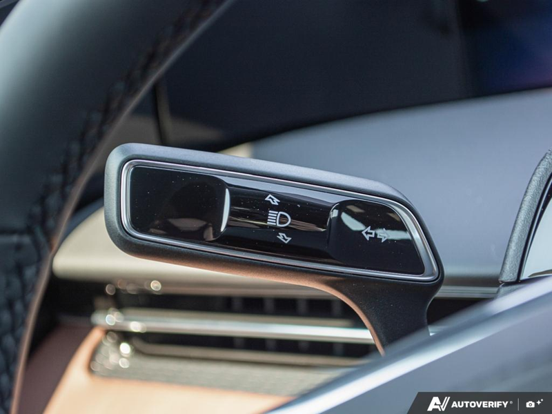 NEW 2026 Lincoln Nautilus Reserve - Infinite Black Metallic Clearcoat Exterior / HOT CHOCOLATE, PREMIUM LEATHER-TRIMMED HEAT/VENT CAPTAIN'S CHAIR Interior - $73,959 - Stock #E60961 - VIN 5LMPJ8KAXTJ062870 - Photo 16