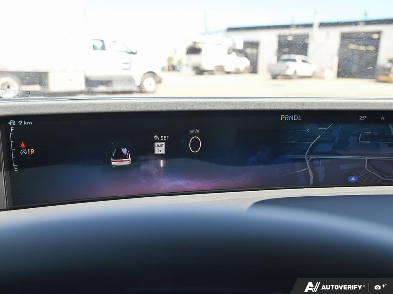 NEW 2026 Lincoln Nautilus Premiere - White Platinum Metallic Tri-coat Exterior / MEDIUM LIGHT SPACE GRAY, LINCOLN SOFT TOUCH HEATED FRONT CAPTAIN Interior - $58,409 - Stock #E60623 - VIN 5LMPJ8JA1TJ046803 - Photo 16