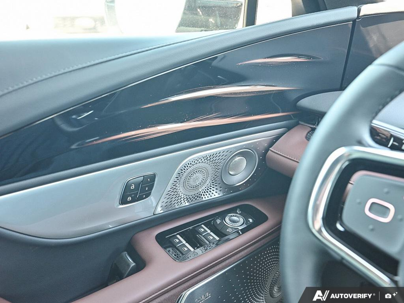 NEW 2026 Lincoln Nautilus Reserve Hybrid - Whisper Blue Metallic Clearcoat Exterior / HOT CHOCOLATE, PREMIUM LEATHER-TRIMMED HEAT/VENT CAPTAIN'S CHAIR Interior - $84,409 - Stock #E61035 - VIN 5LMPJ8K41TJ066803 - Photo 17