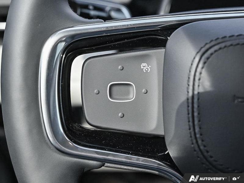 NEW 2026 Lincoln Nautilus Premiere - Infinite Black Metallic Exterior / MEDIUM LIGHT SPACE GRAY, LINCOLN SOFT TOUCH HEATED FRONT CAPTAIN Interior - $62,334 - Stock #E60737 - VIN 5LMPJ8JA4TJ049694 - Photo 18