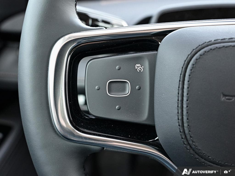 NEW 2026 Lincoln Nautilus Premiere - Gray Matter Met Cc Exterior / ONYX BLACK, LINCOLN SOFT TOUCH HEATED FRONT CAPTAIN'S CHAIRS Interior - $62,238 - Stock #E60829 - VIN 5LMPJ8JA8TJ059953 - Photo 18
