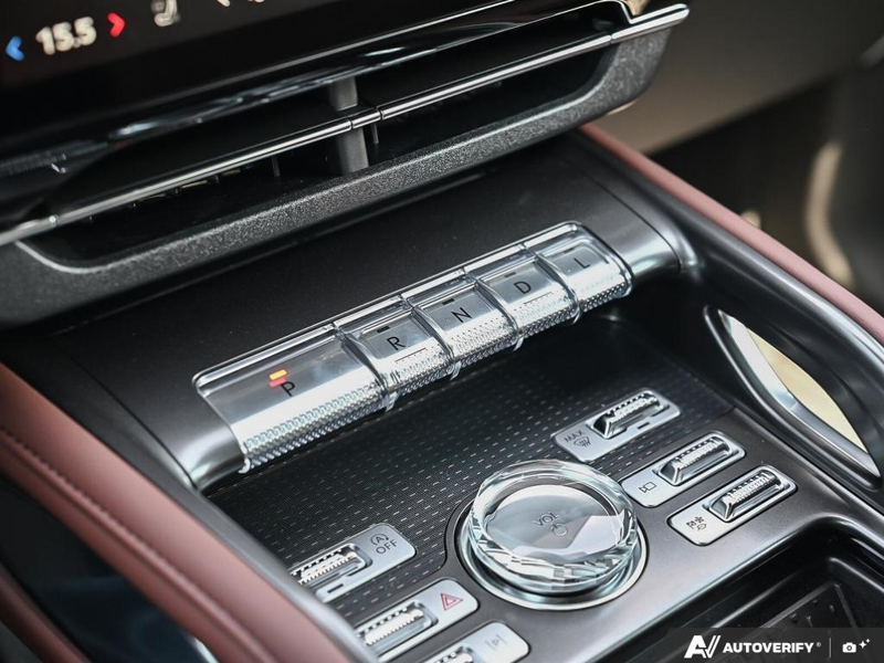 NEW 2026 Lincoln Nautilus Reserve - White Platinum Metallic Tri-coat Exterior / HOT CHOCOLATE, PREMIUM LEATHER-TRIMMED Interior - $79,094 - Stock #E60814 - VIN 5LMPJ8KA6TJ058251 - Photo 19