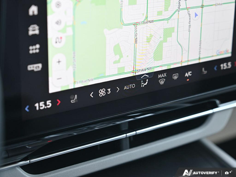 DEMO 2026 Lincoln Nautilus Premiere - Silver Radiance Exterior / MEDIUM LIGHT SPACE GRAY, LINCOLN SOFT TOUCH HEATED FRONT CAPTAIN Interior - $53,884 - Stock #E60739 - VIN 5LMPJ8JA1TJ051743 - Photo 19
