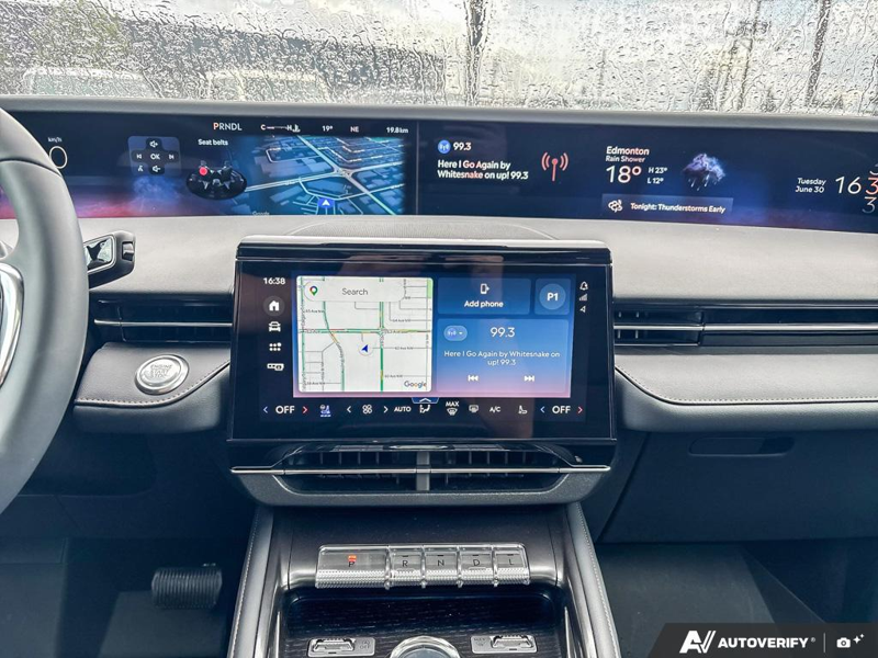 NEW 2026 Lincoln Nautilus Reserve - Gray Matter Met Cc Exterior / BLACK ONYX/GREY PREM LEATHER SEATS Interior - $69,409 - Stock #E60618 - VIN 5LMPJ8KA1TJ046752 - Photo 19