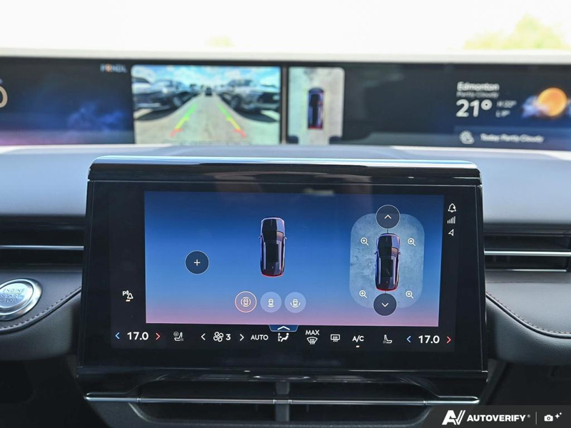 NEW 2026 Lincoln Nautilus Premiere - Whisper Blue Metallic Clearcoat Exterior / ONYX BLACK, LINCOLN SOFT TOUCH HEATED FRONT CAPTAIN'S CHAIRS Interior - $67,184 - Stock #E60726 - VIN 5LMPJ8JA9TJ049688 - Photo 20
