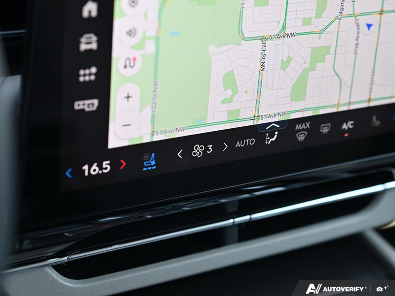NEW 2026 Lincoln Nautilus Premiere - White Platinum Metallic Tri-coat Exterior / MEDIUM LIGHT SPACE GRAY, LINCOLN SOFT TOUCH HEATED FRONT CAPTAIN Interior - $66,048 - Stock #E60816 - VIN 5LMPJ8JA1TJ058367 - Photo 20