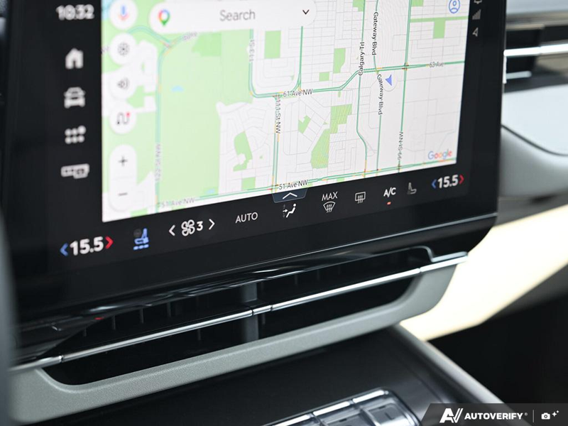NEW 2026 Lincoln Nautilus Reserve Hybrid - White Platinum Metallic Tri-coat Exterior / MEDIUM LIGHT SPACE GRAY, PREMIUM LEATHER-TRIMMED HEAT/VENT CAPTA Interior - $84,258 - Stock #E61032 - VIN 5LMPJ8K43TJ066799 - Photo 20