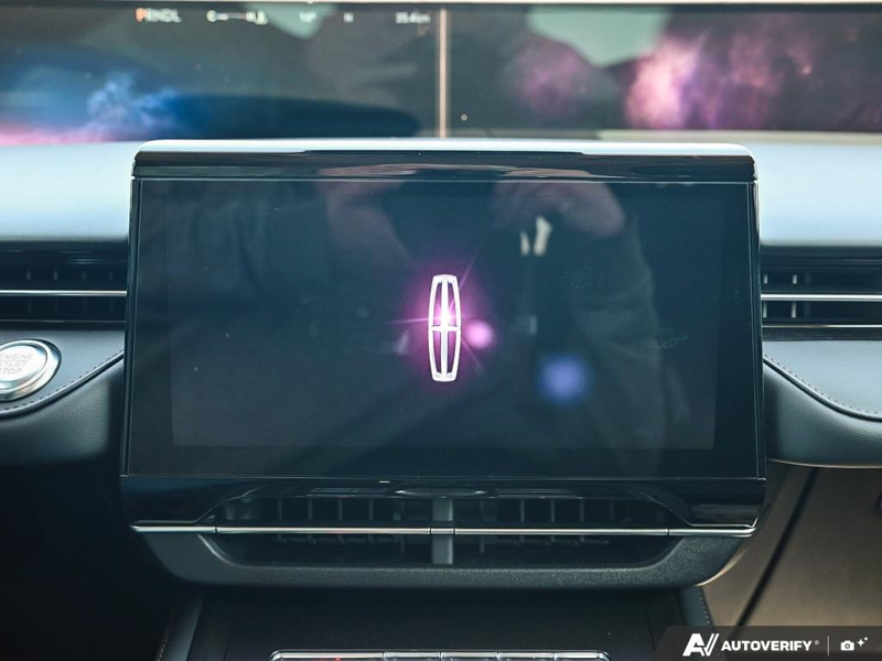 NEW 2026 Lincoln Nautilus Reserve Hybrid - Grey Matter Metallic Clearcoat Exterior / BLACK OYNX, PREMIUM LEATHER-TRIMMED HEAT/VENT CAPTAIN'S CHAIRS Interior - $84,409 - Stock #E61030 - VIN 5LMPJ8K49TJ065690 - Photo 20