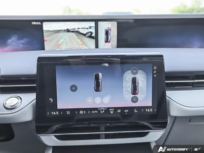 DEMO 2026 Lincoln Nautilus Premiere - Infinite Black Metallic Exterior / MEDIUM LIGHT SPACE GRAY, LINCOLN SOFT TOUCH HEATED FRONT CAPTAIN Interior - $59,334 - Stock #E60737 - VIN 5LMPJ8JA4TJ049694 - Photo 20