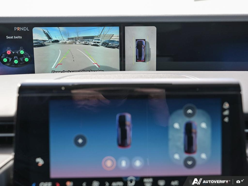 DEMO 2026 Lincoln Nautilus Premiere - Gray Matter Met Cc Exterior / ONYX BLACK, LINCOLN SOFT TOUCH HEATED FRONT CAPTAIN'S CHAIRS Interior - $68,153 - Stock #E60347 - VIN 5LMPJ8JA3TJ034846 - Photo 21