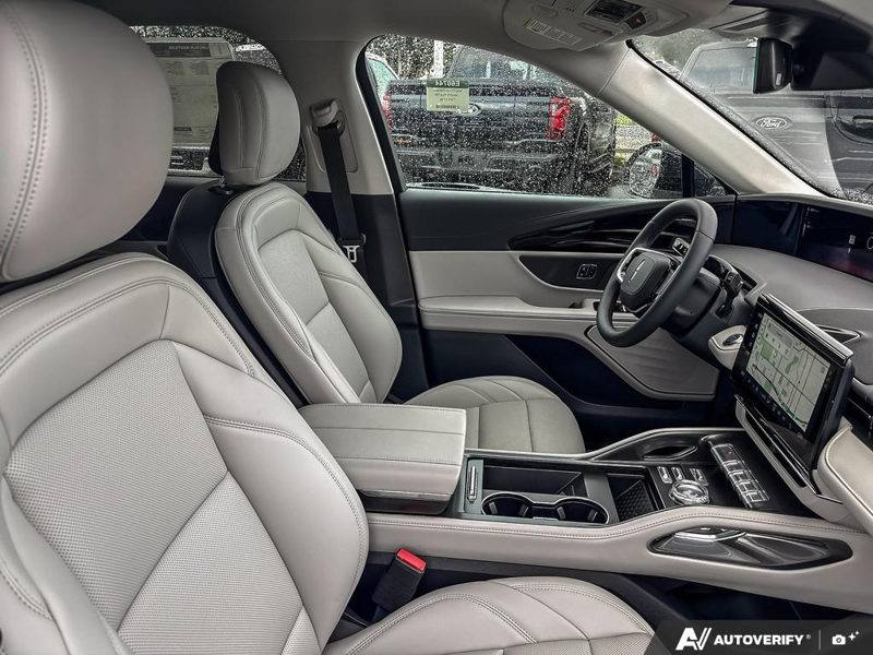 DEMO 2026 Lincoln Nautilus Premiere - White Platinum Metallic Tri-coat Exterior / MEDIUM LIGHT SPACE GRAY, LINCOLN SOFT TOUCH HEATED FRONT CAPTAIN Interior - $64,088 - Stock #E60744 - VIN 5LMPJ8JA7TJ053738 - Photo 22