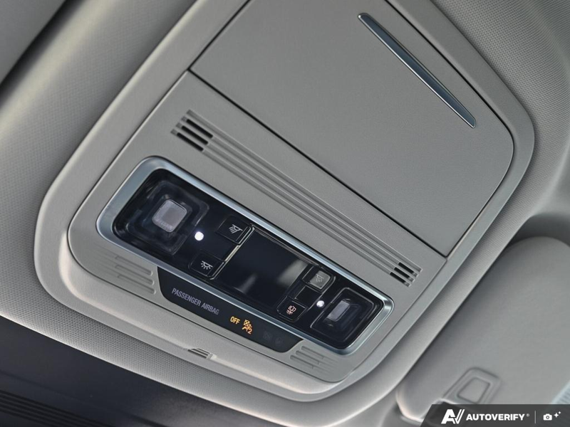 NEW 2026 Lincoln Nautilus Premiere - Infinite Black Metallic Exterior / ONYX BLACK, LINCOLN SOFT TOUCH HEATED FRONT CAPTAIN'S CHAIRS Interior - $61,305 - Stock #E60622 - VIN 5LMPJ8JA2TJ046793 - Photo 22