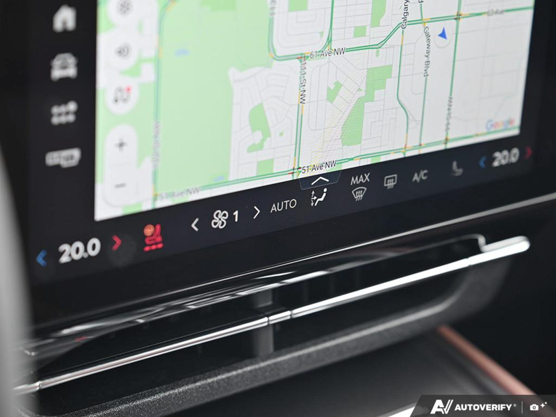 NEW 2026 Lincoln Nautilus Reserve Hybrid - Infinite Black Metallic Clearcoat Exterior / HOT CHOCOLATE, PREMIUM LEATHER-TRIMMED HEAT/VENT CAPTAIN'S CHAIR Interior - $83,586 - Stock #E61026 - VIN 5LMPJ8K43TJ064650 - Photo 21