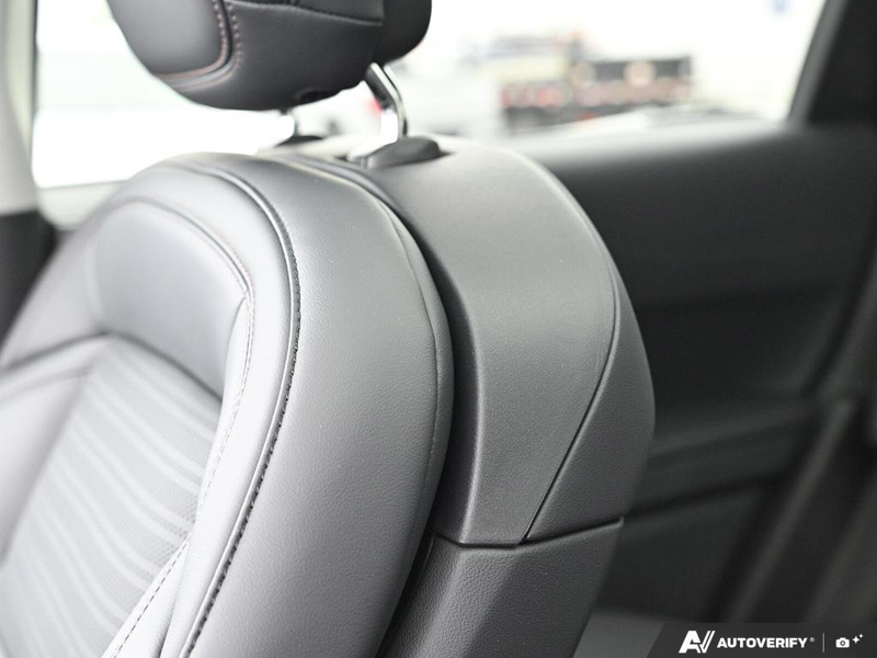 NEW 2026 Lincoln Nautilus Reserve - Gray Matter Met Cc Exterior / BLACK ONYX/GREY PREM LEATHER SEATS Interior - $85,409 - Stock #E60487 - VIN 5LMPJ8KA0TJ045057 - Photo 23