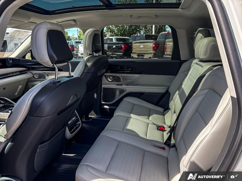 NEW 2026 Lincoln Nautilus Reserve - White Platinum Metallic Tri-coat Exterior / SPACE GRAY LEATHER Interior - $79,093 - Stock #E60484 - VIN 5LMPJ8KA6TJ040073 - Photo 23