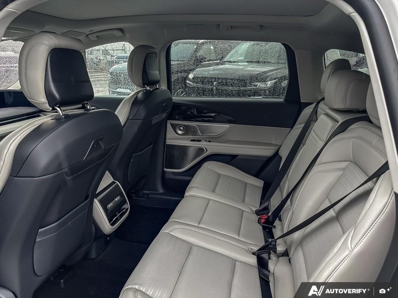 NEW 2026 Lincoln Nautilus Reserve - White Platinum Metallic Tri-coat Exterior / SPACE GRAY LEATHER Interior - $80,659 - Stock #E60483 - VIN 5LMPJ8KA8TJ039152 - Photo 23
